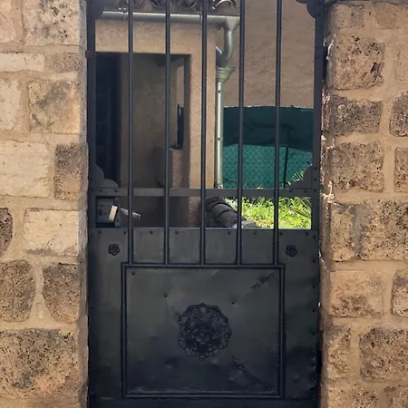 Vue Sur Les Toits, Lumineux #2