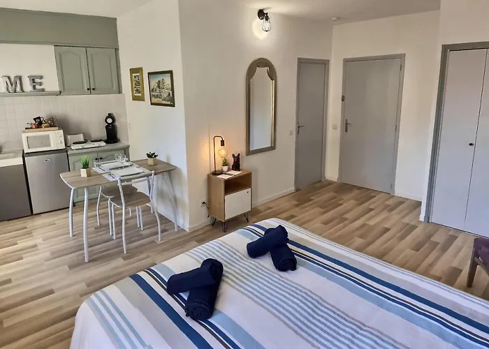 Апартаменты Vue Sur Les Toits, Lumineux #2 *